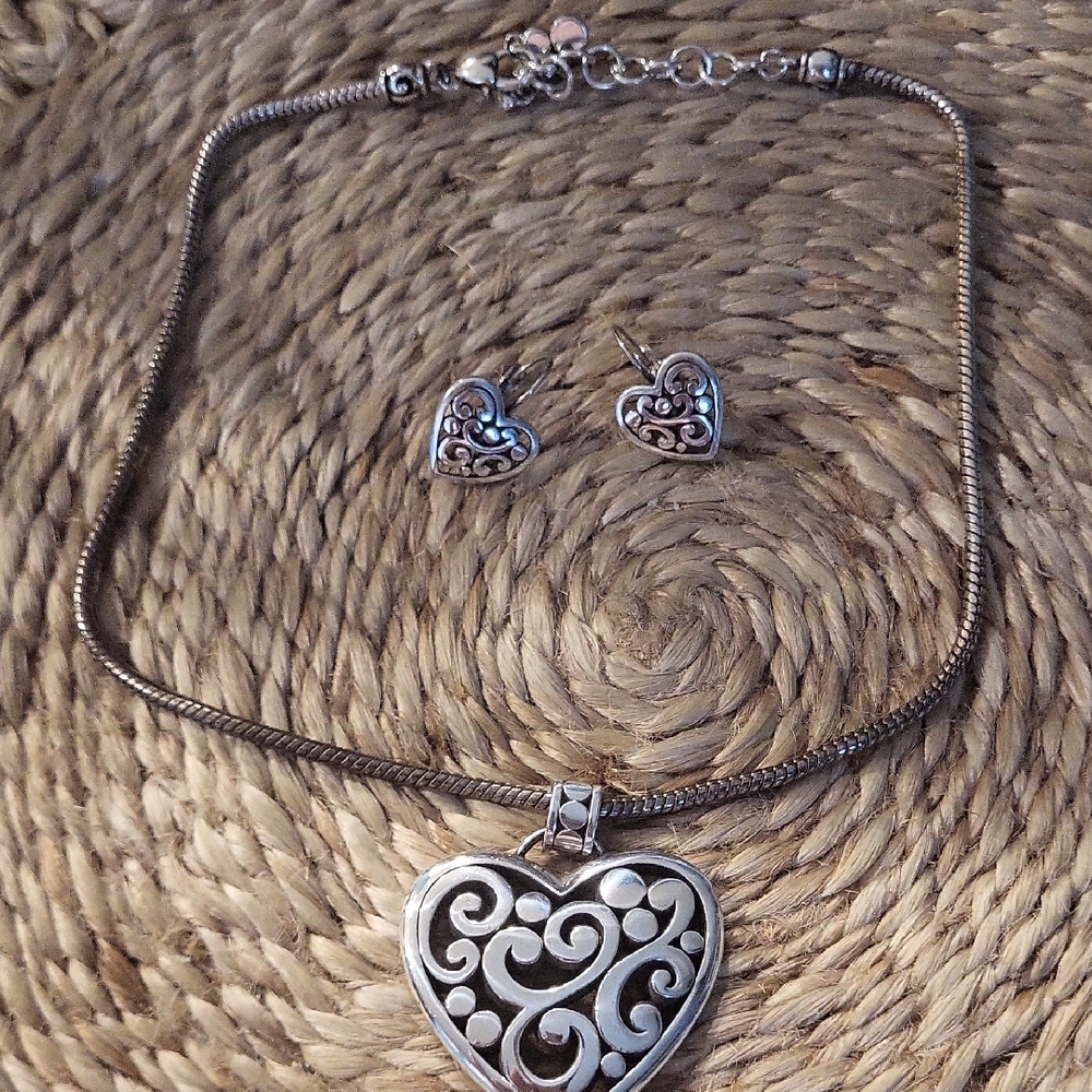 Elegant Brighton Silver Heart Jewelry Set